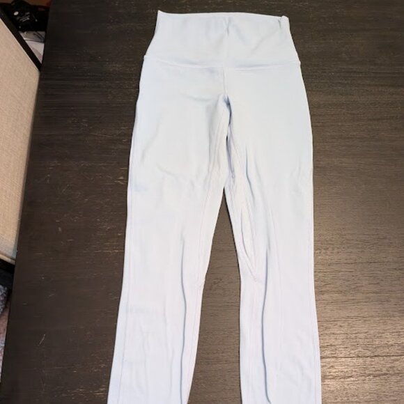 ⬇️PD⬇️LULULEMON Athletica Bottoms - Picture 3 of 5